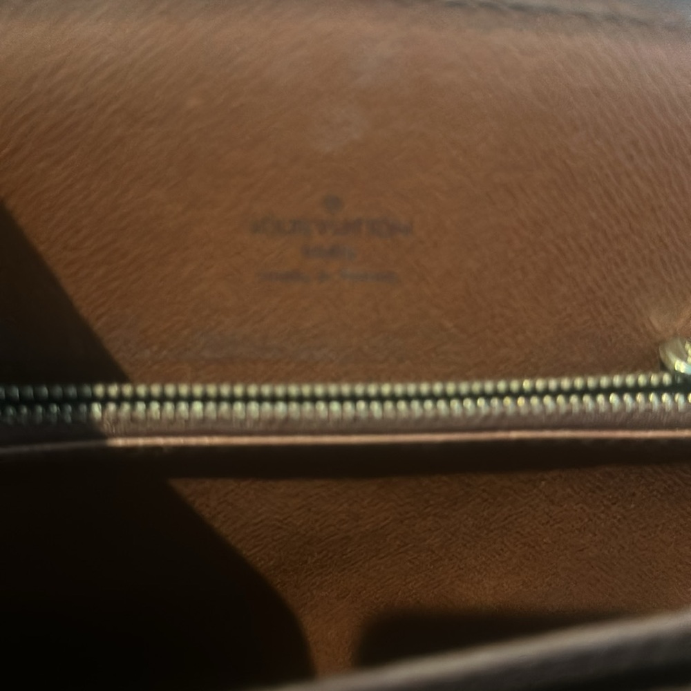 Louis Vuitton Crussel Crossbody Bag - Picture 12 of 13